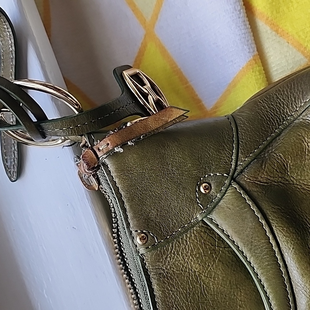 GUC- VTG DKNY Y2K Olive Green Leather Hobo Bag with Dust Bag - Picture 6 of 11